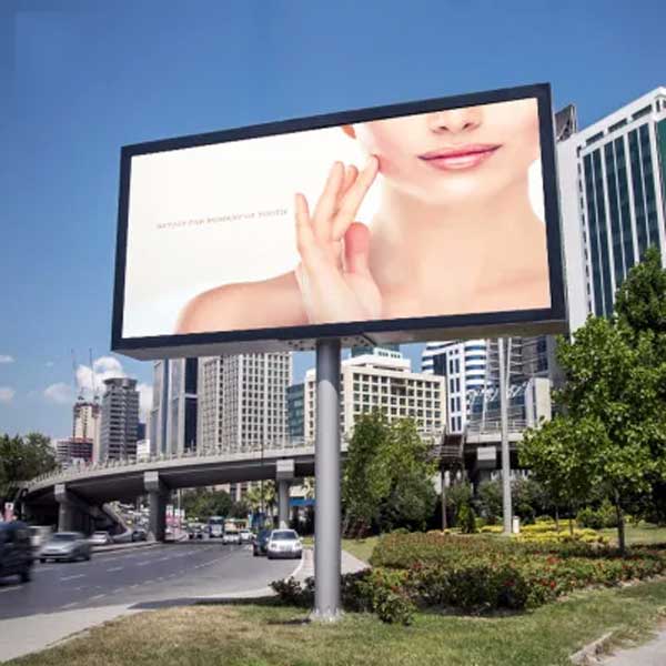 Free-standing-LED-Billboard