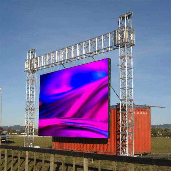 Hanging-LED-Billboards