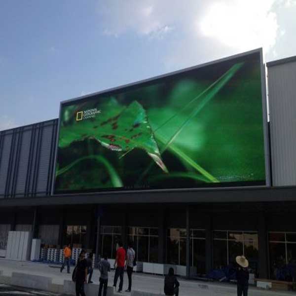Wall-mounted-LED-Billboards