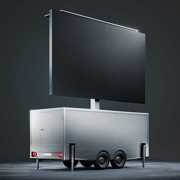 enclosed-LED-screen-trailer