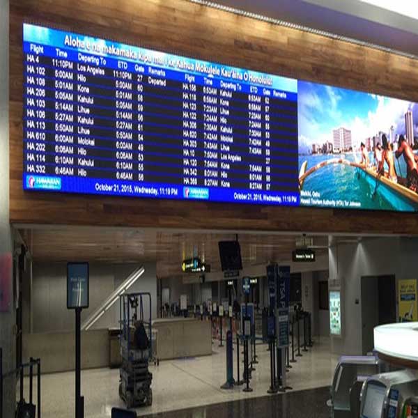 Airport-Deploys-LED-Display