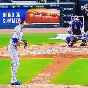 pitch-side-led-advertising