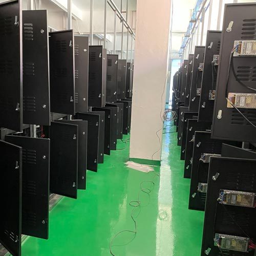 fertige-led-bildschirm-alterung-3